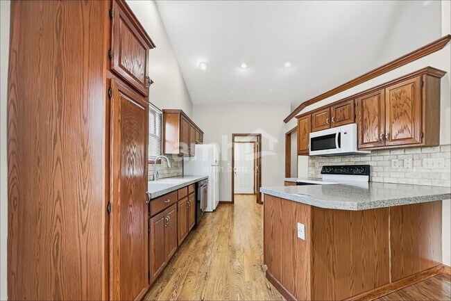 Foto del edificio - 1430 Belvo Estates Dr