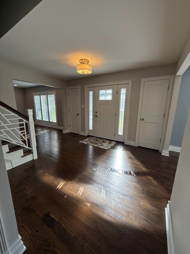 Building Photo - 551 83rd St