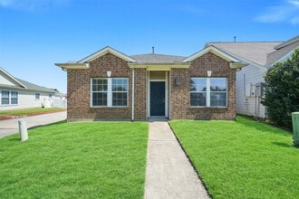 Building Photo - 1102 Grassy View Dr