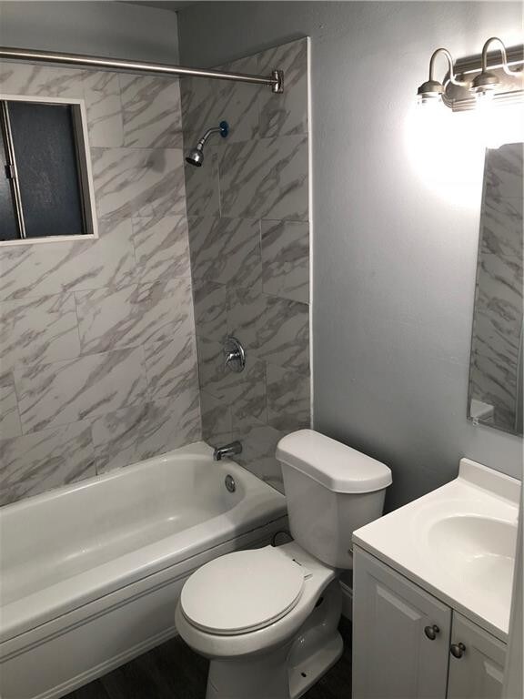 Foto del edificio - 1240 W Avenue D