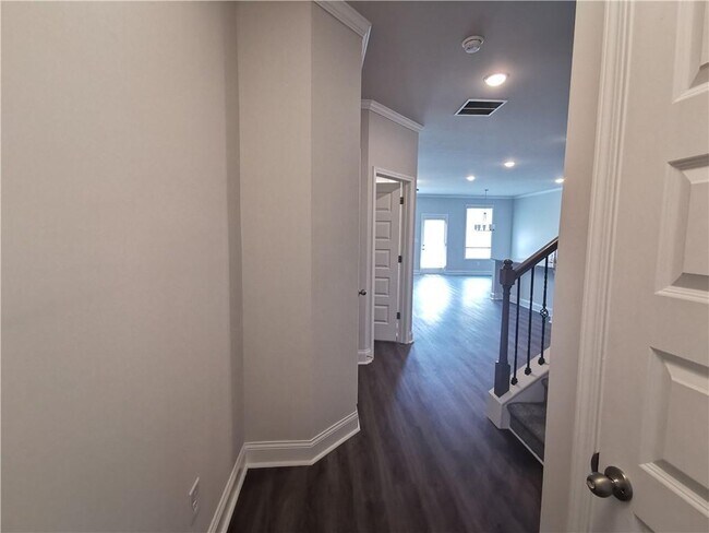 Building Photo - 3855 Brookburn Pk