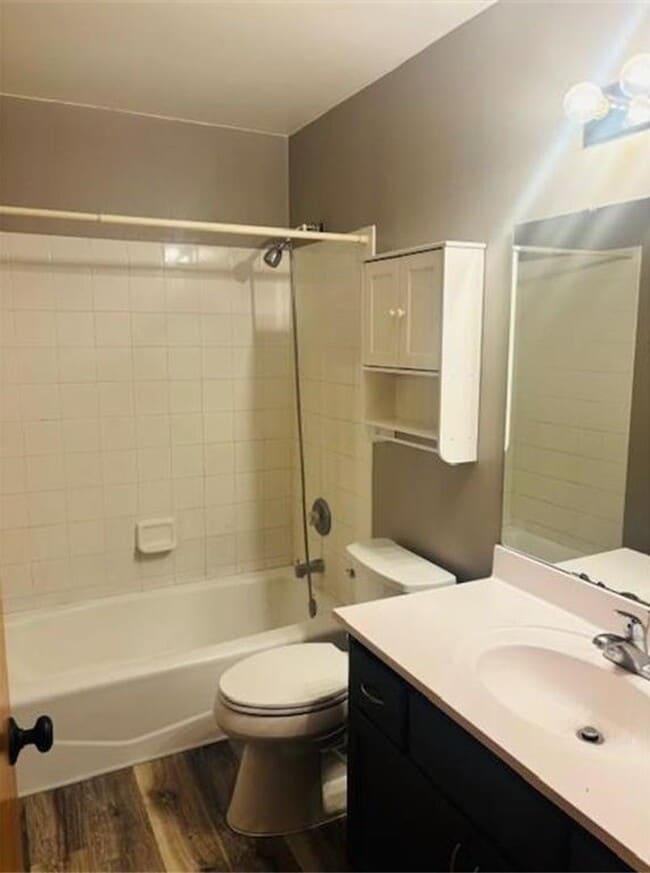 Foto del edificio - 4 Bedroom Townhome