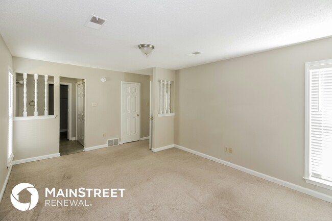 Foto del edificio - 4399 Timber Rise Rd