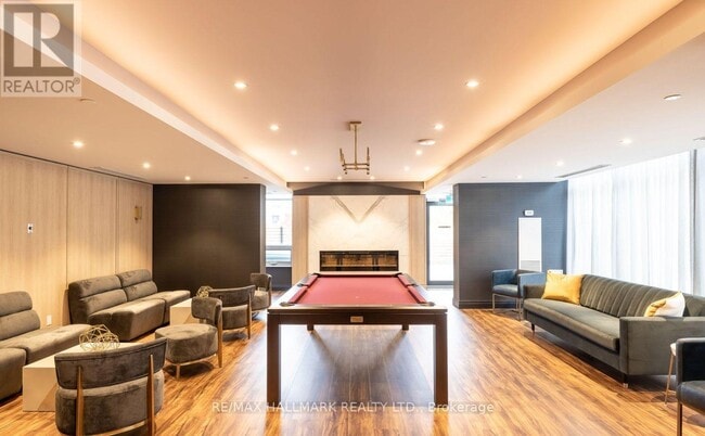 Photo du bâtiment - 621 Sheppard Ave E