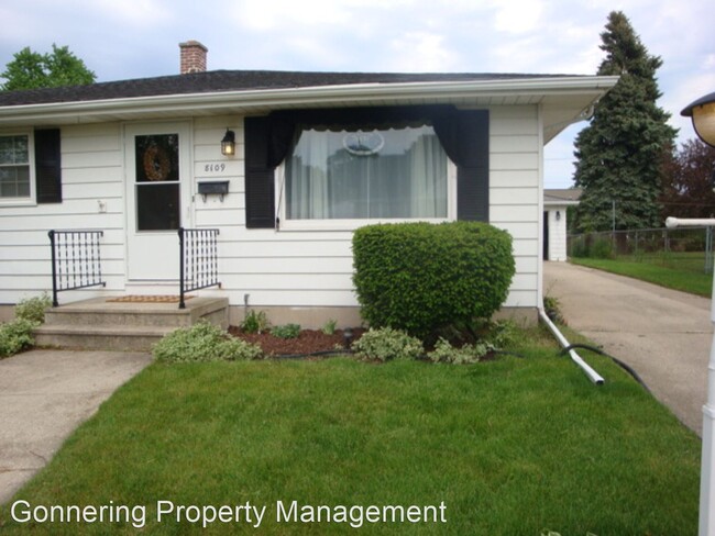 Building Photo - 3 br, 2 bath House - 8109 – 15th Ave
