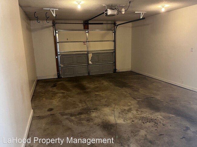 Building Photo - 2 br, 1 bath House - 106 Balagna - Unit 1