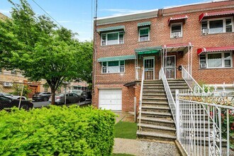 Building Photo - 3722 Bronxwood Ave