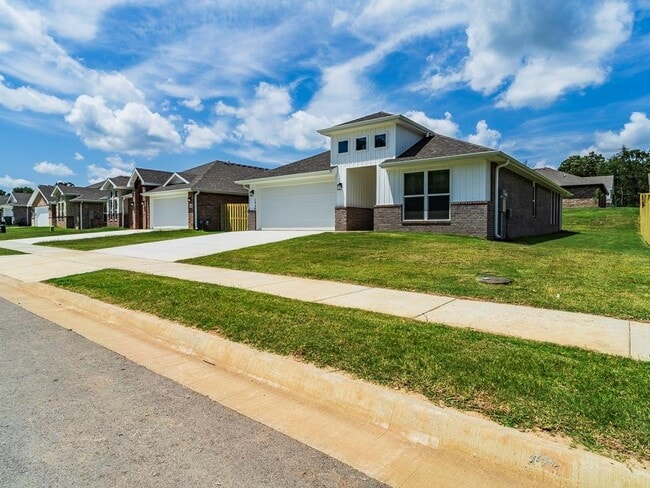 Foto del edificio - 1440 Emmerson St