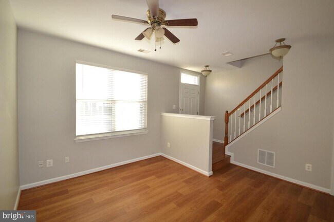 Building Photo - 25125 McBryde Terrace