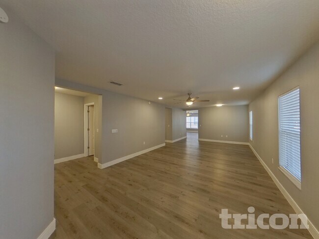 Foto del edificio - 13518 Red Ear Ct