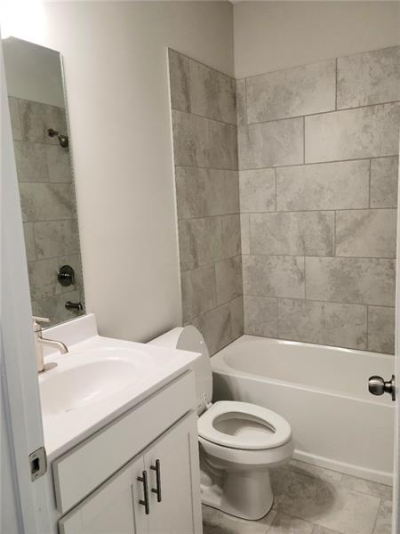 Foto del edificio - 2216 Pale Hawthorn St