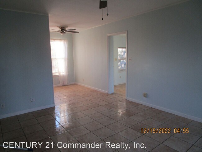 Building Photo - 3 br, 1 bath House - 3101 W 21st Ct