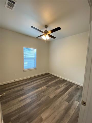Foto del edificio - 513 E Heron St