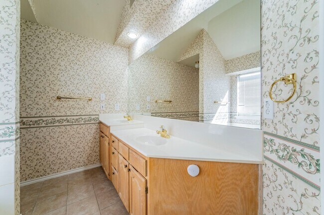 Building Photo - Great 4/2/2 in Cooper Crossing for Rent!