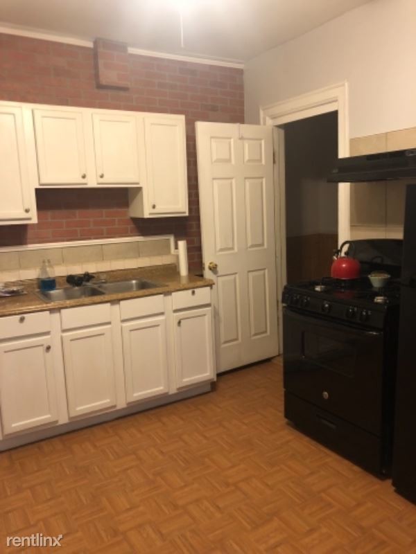 Foto del edificio - 1518 N Greenview Ave