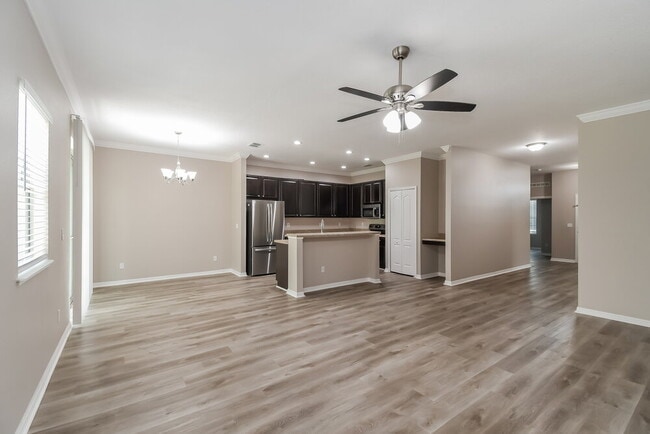 Foto del edificio - 9325 Aplomado Circle