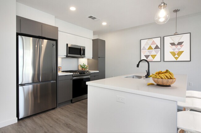 Foto del edificio - The Charlie Echo Park