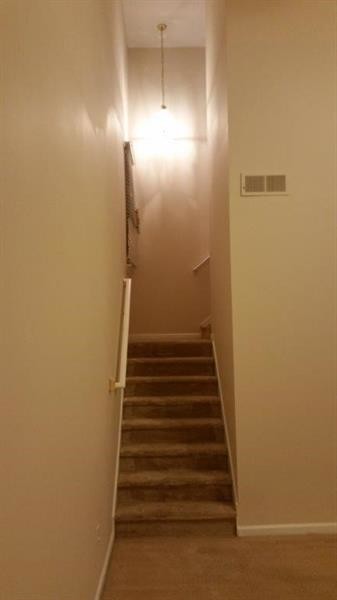 Foto del edificio - 1020 Crabapple Parc Dr