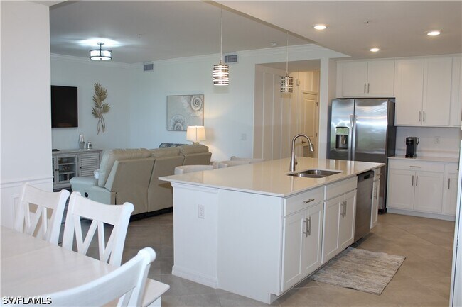 Foto del edificio - 5715 Double Eagle Cir