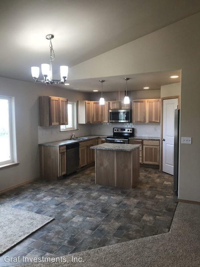 Building Photo - 3 br, 2 bath House - 1714 Reservoir Loop