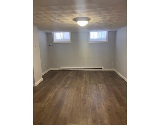 Foto del edificio - 456 E 3rd St