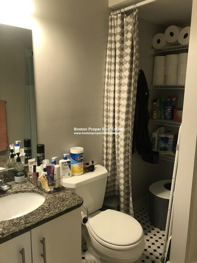 Foto del edificio - 461 Park Dr