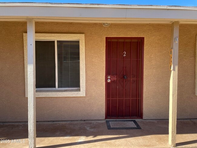 Building Photo - 33 E Ruth Ave
