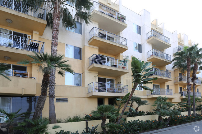 Building Photo - Riviera Collection