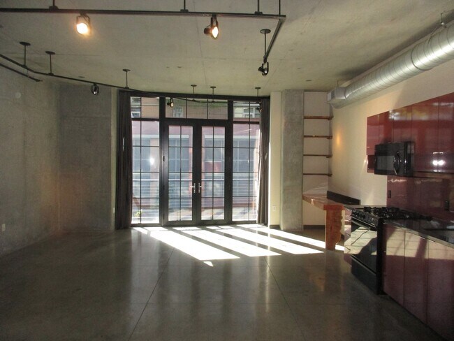 Building Photo - SC106