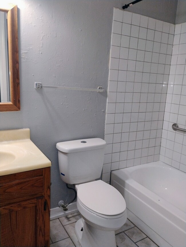 Photo - 1120 W Shilo Dr Apartment