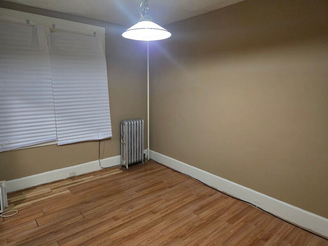 Foto principal - 2216 N Monroe St
