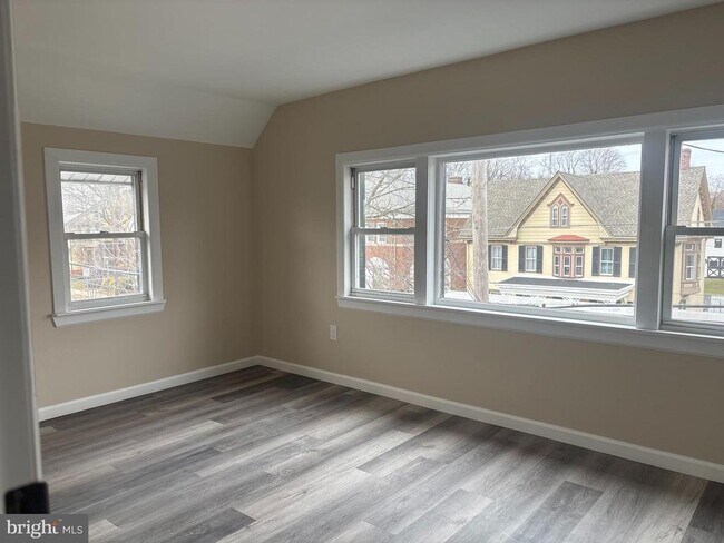 Foto del edificio - 14 West Ave