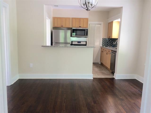 Building Photo - 5744 La Vista Ct