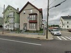 Primary Photo - 905 Main St
