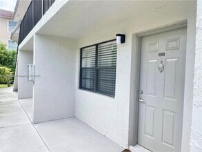 Building Photo - 3231 NW 102nd Terrace