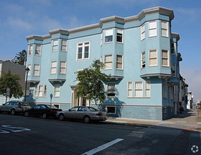 Building Photo - 1205 4th Ave