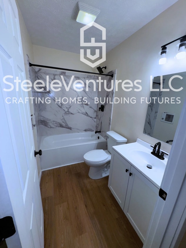 Bathrooms - 4138 N Edmondson Ave
