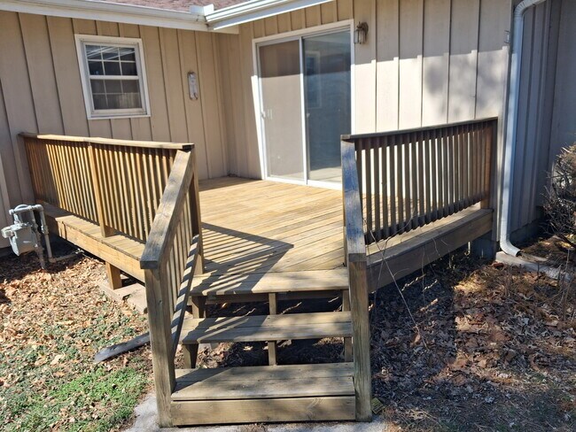 Cubierta trasera - 1462 Ranch Rd