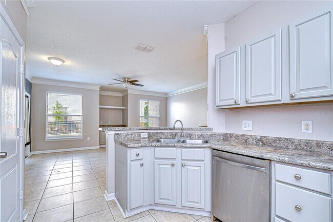 Foto del edificio - 17942 Villa Creek Dr