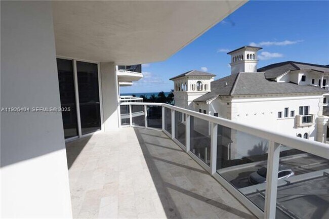 Photo - 4779 Collins Ave Apartment