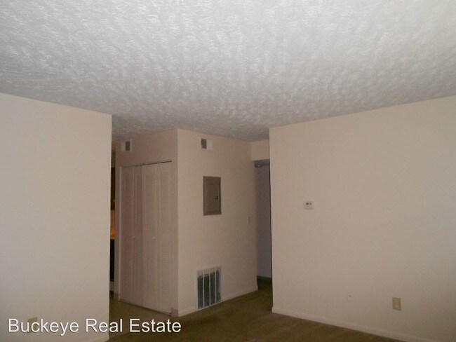 Building Photo - 606 Riverview Dr