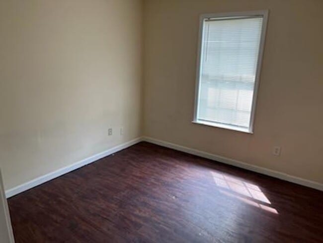 Foto del edificio - under repair