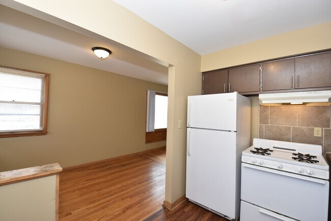 Building Photo - 4471 N 84th St
