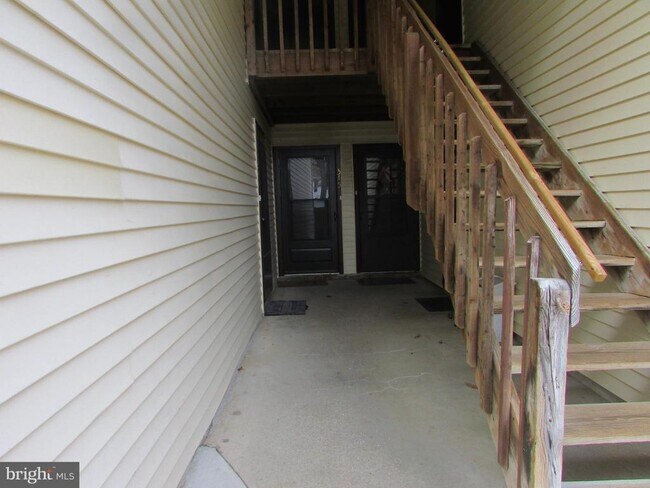 Foto del edificio - 515 Lindsey Ct