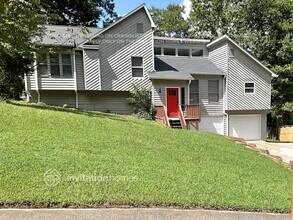 Building Photo - 3358 Old Trail Ct