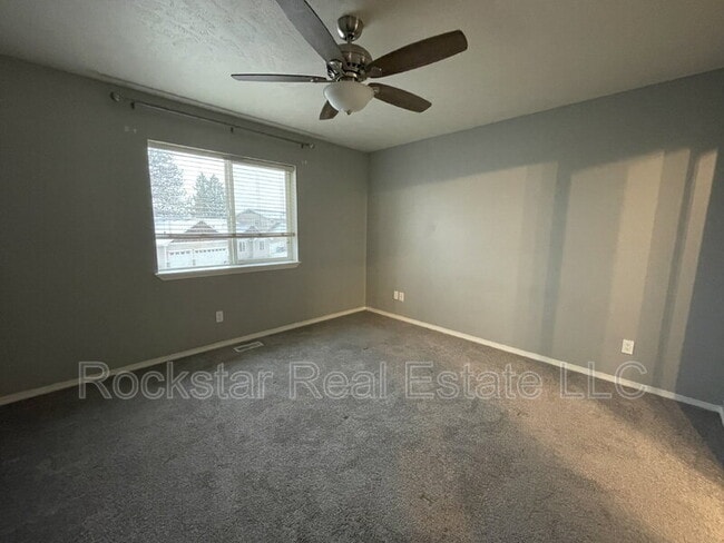 Building Photo - 9022 W Campus Dr