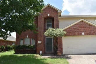 Building Photo - 9205 Harrisburg Ln