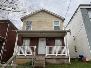Building Photo - 2122 W Jefferson St