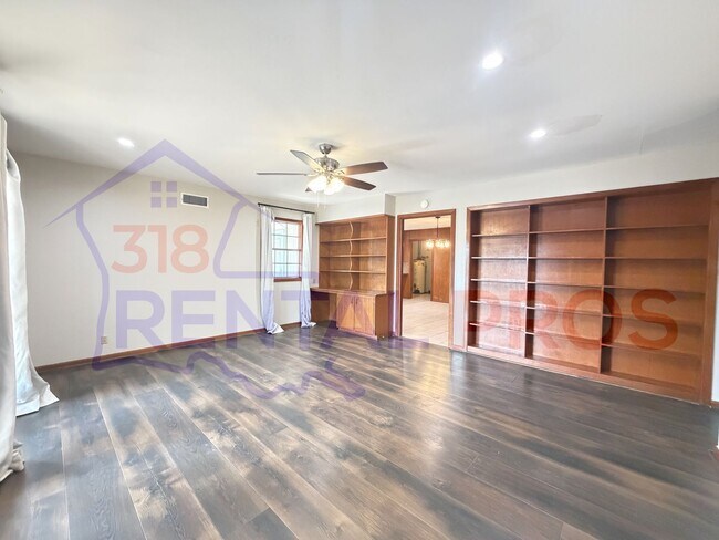 Foto del edificio - Four Bedroom Two Bath Home