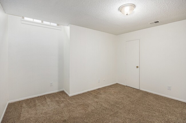 Interior Photo - The Bluffs